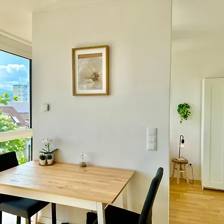 Apartment Modern Apartment Near Vienna With Balcony
