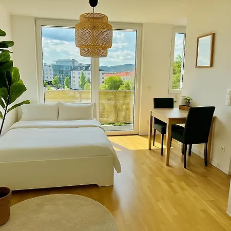 Modern Apartment Near Vienna With Balcony *